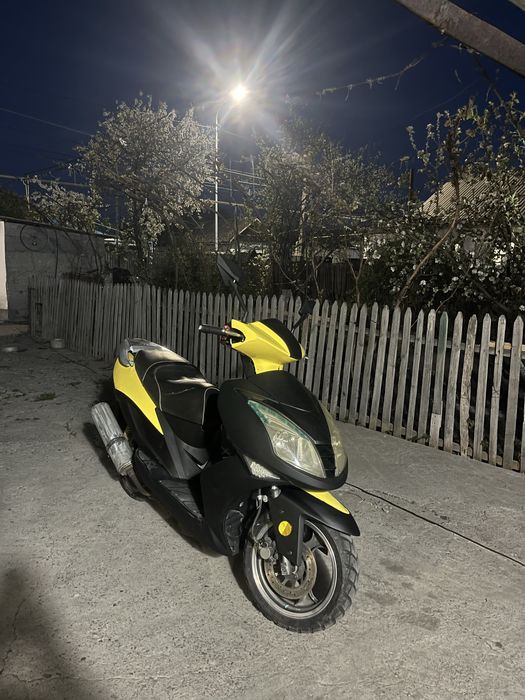 Продам скутер 150куб.