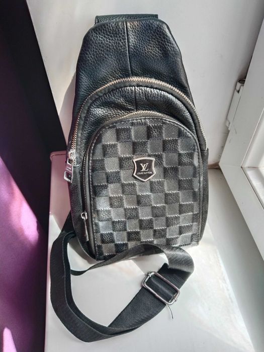 Сумка бананка Louis Vuitton
