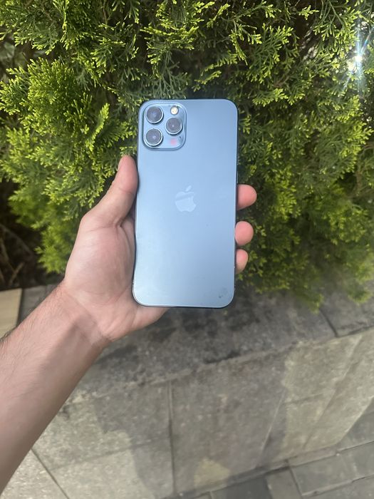 Продам телефон Айфон 12 Pro Max 128Gb