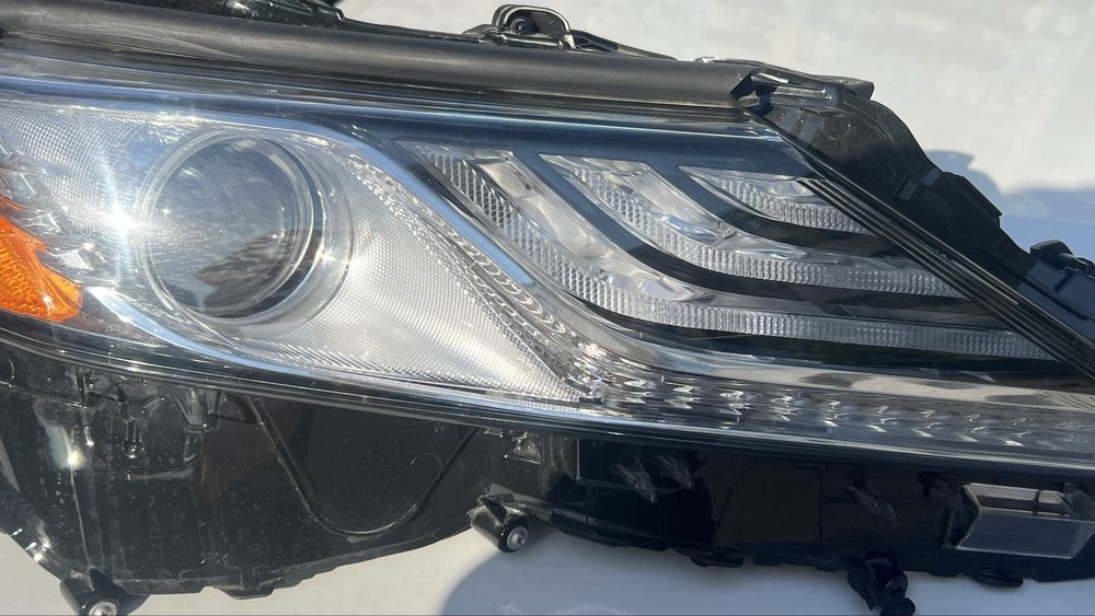 Фара камри 70 американец