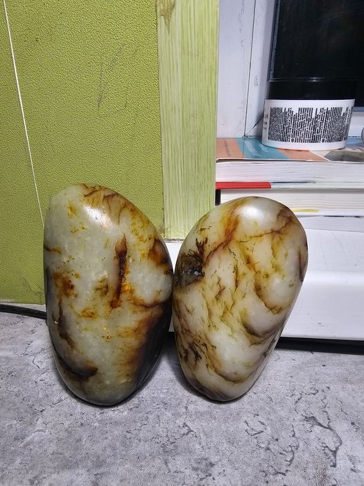 Продам хотанский нефрит