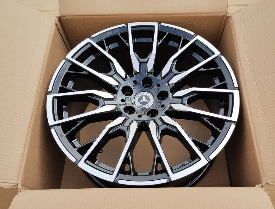 Jante 19 Mercedes in 2 lățimi 
Jante Bicolore Negru Chrome