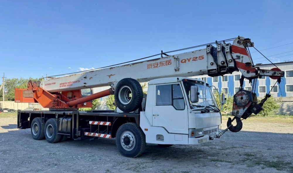 Кран FAW Todano TL300