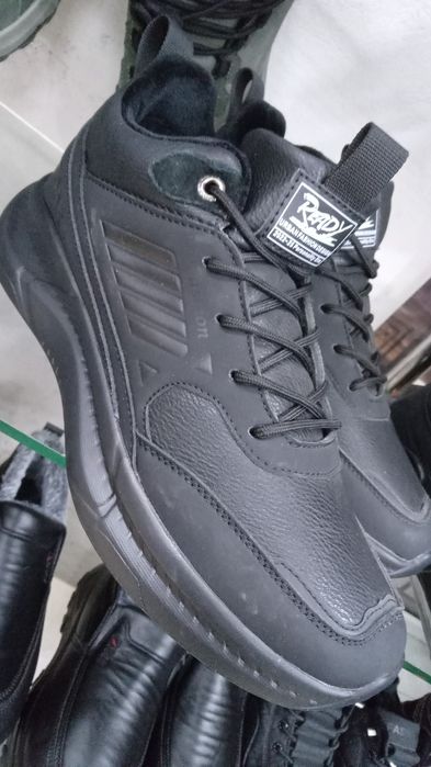 Продам обувь новую