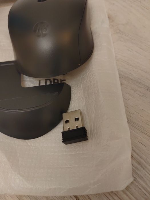 Мышь HP S1000 Plus беспроводная.