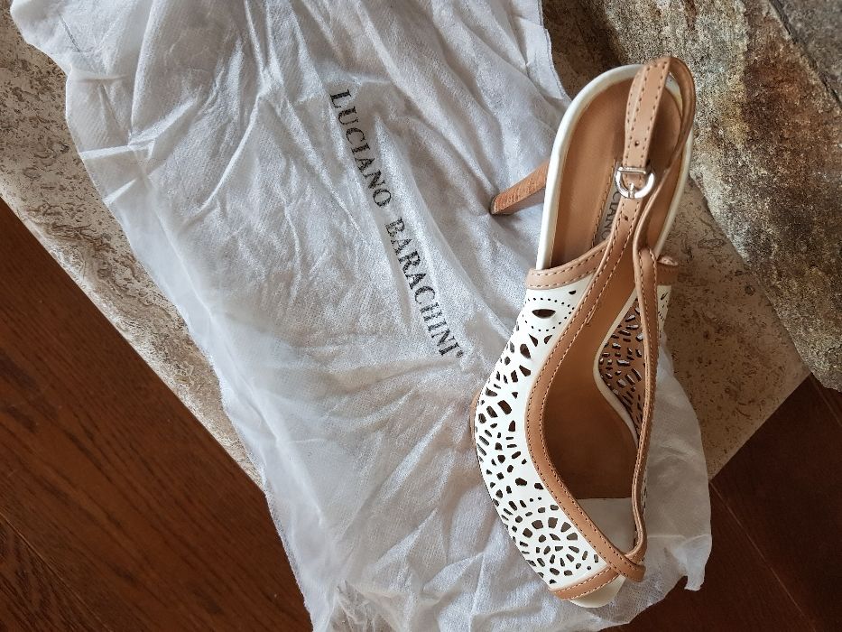 Loro Piana нови чехли, Елегантни обувки c висок ток