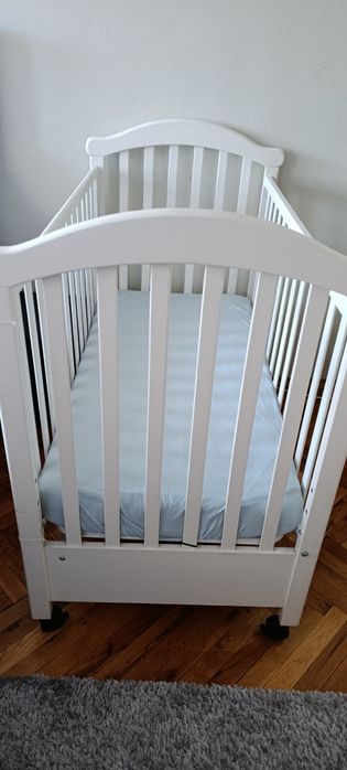 Детско.  креватче