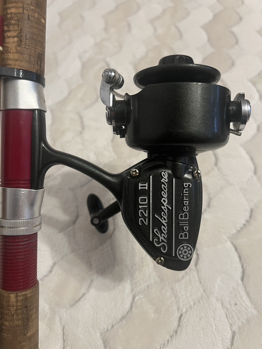 De vânzare!!Băț spining !!