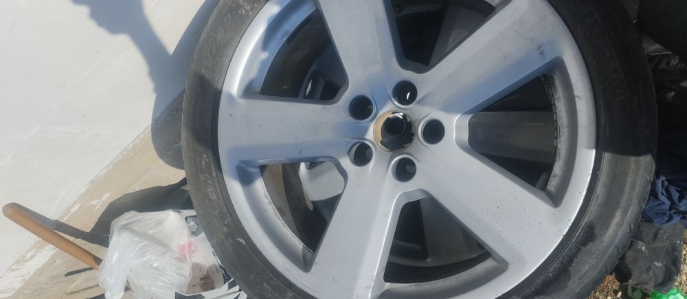 Vând sau schimb jante audi