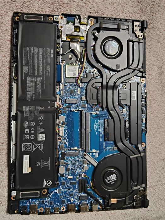 Dezmembrez laptop Asus TuF FA617  defect incomplet