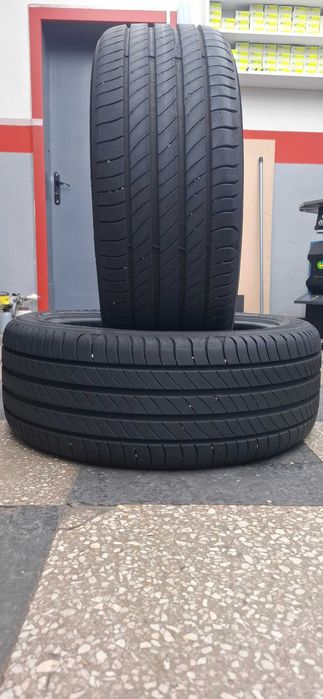 2бр. 225/45/18 Michelin 6.3mm грайфер, дот 21г. Безплатен монтаж
