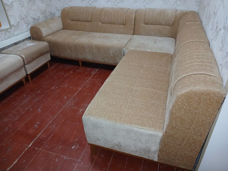 Мебель уголок.      .