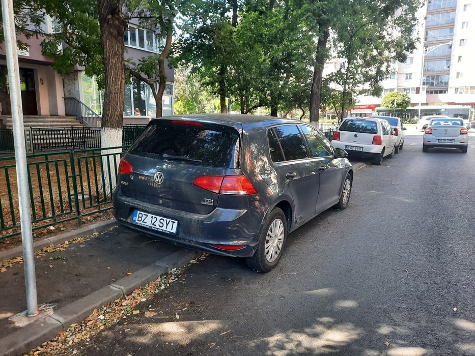 Volkswagen Golf 7  1.6 diesel 4 usi f economic
