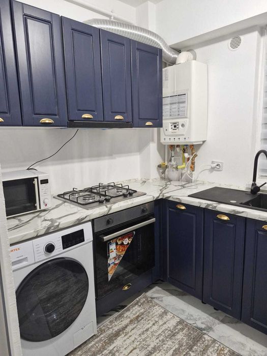 Închiriez apartament – Craiova, Bulevardul Constantin Brâncoveanu   Bloc C1, etajul 1 Apartament complet mobilat și utilat .0784512264