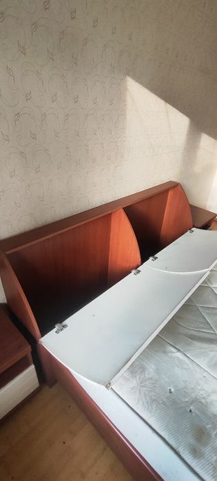 Продам гарнитур спальный. САМОВЫВОЗ