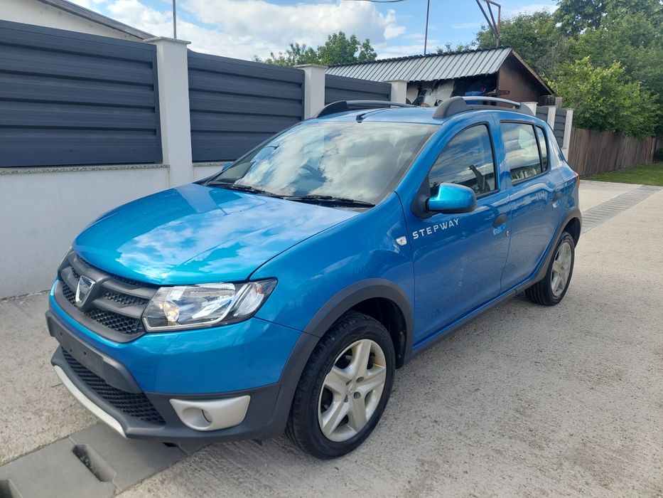 Dezmembrez Dacia Sandero Stepway 0.9 tce 2015