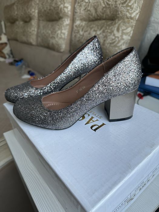 Продам Туфли  недорого