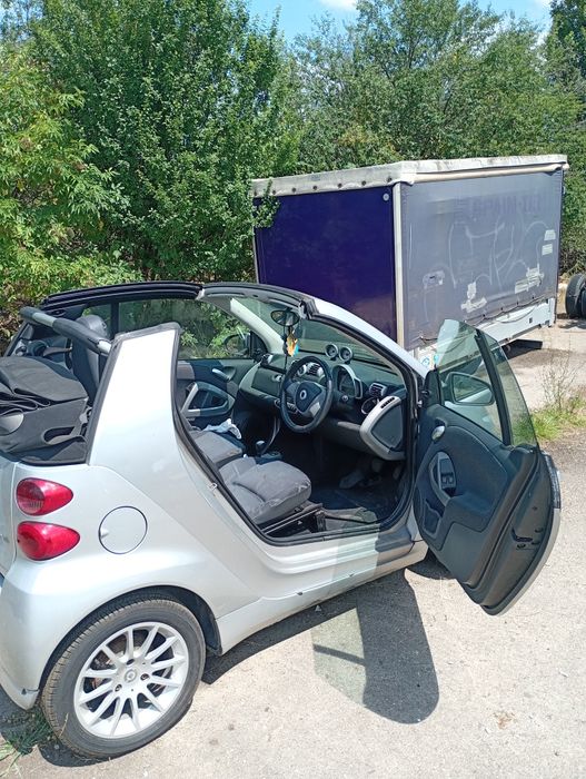 Vând Smart fortwo   Dezmembrez