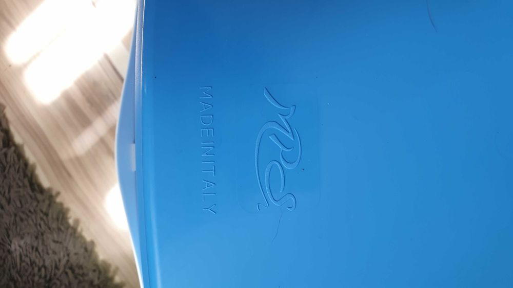 Нова Котешка тоалетна открита с борд