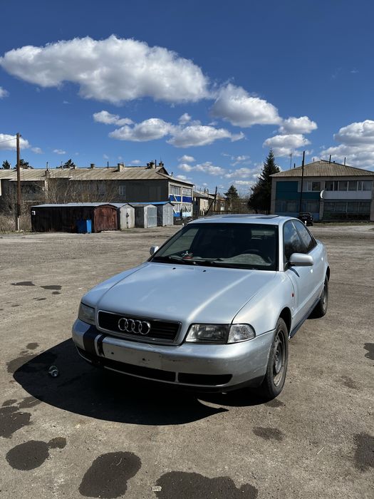 Продается ауди а4 б5