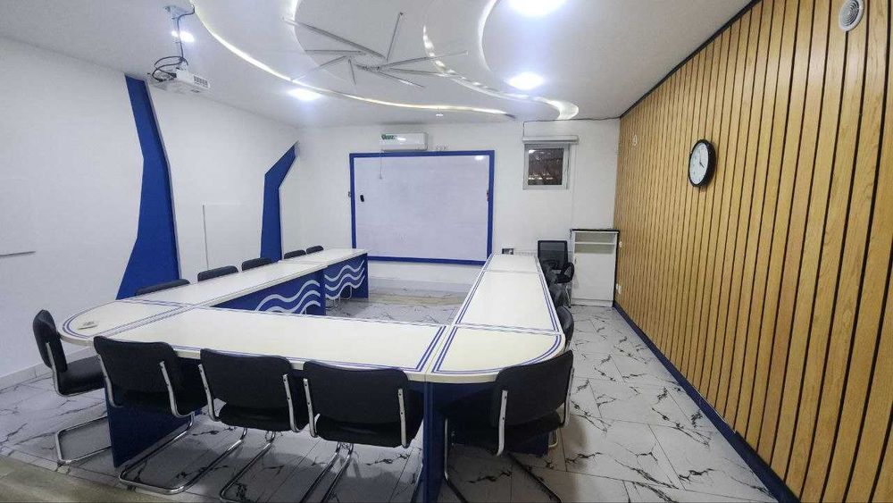 Аренда офис 316 м² на Алайском — учебный центр, коворкинг