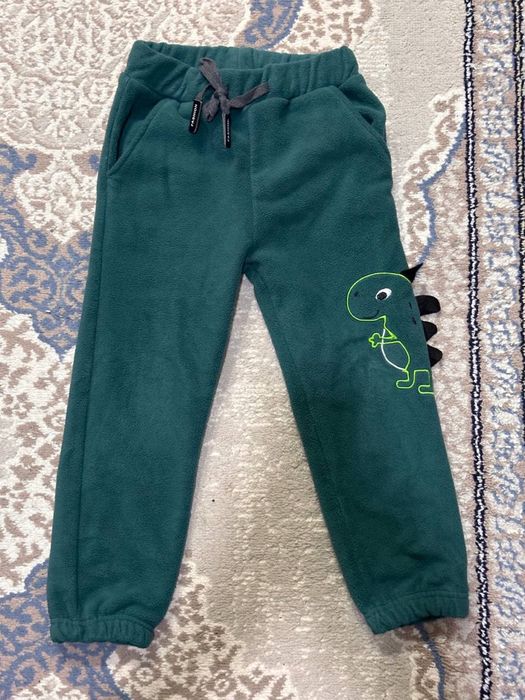 Продам аещи новые доя мальчика размеры от 2 окт до 7 лет