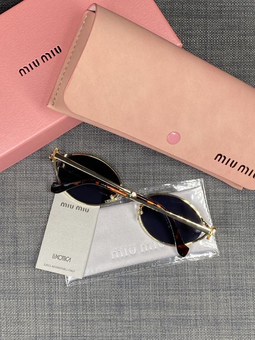 Ochelari de soare Miu Miu