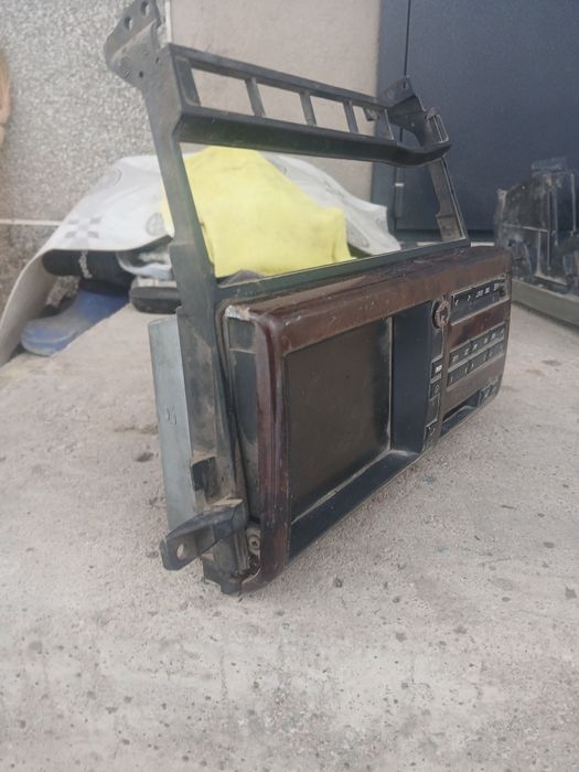 BMW E 38 магнитола родная