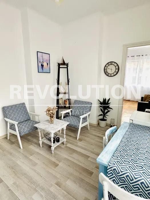 Дава се под наем Двустаен апартамент в Варна, ВИНС - 45 кв.м за 450 € - Снимка #2
