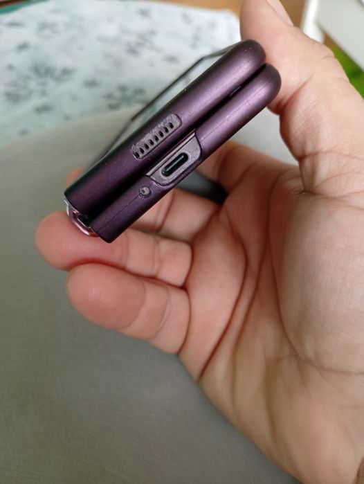 Vând samsung zfold 2