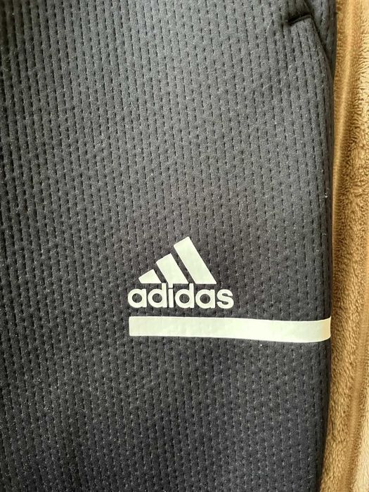 Анцуг Adidas ZNE Aeroready, размер L - като нов