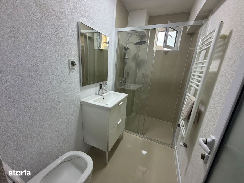 Studio Centru, etaj 3, modern
