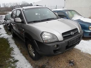 Dezmembrez hyundai tucson