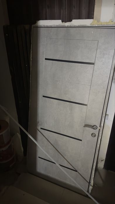 Дверь веутрянняя