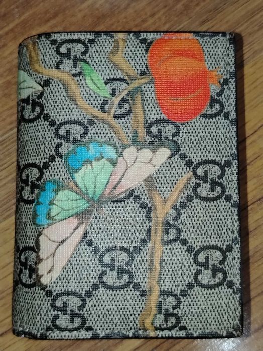 женский кошелек.оригинал.Gucci