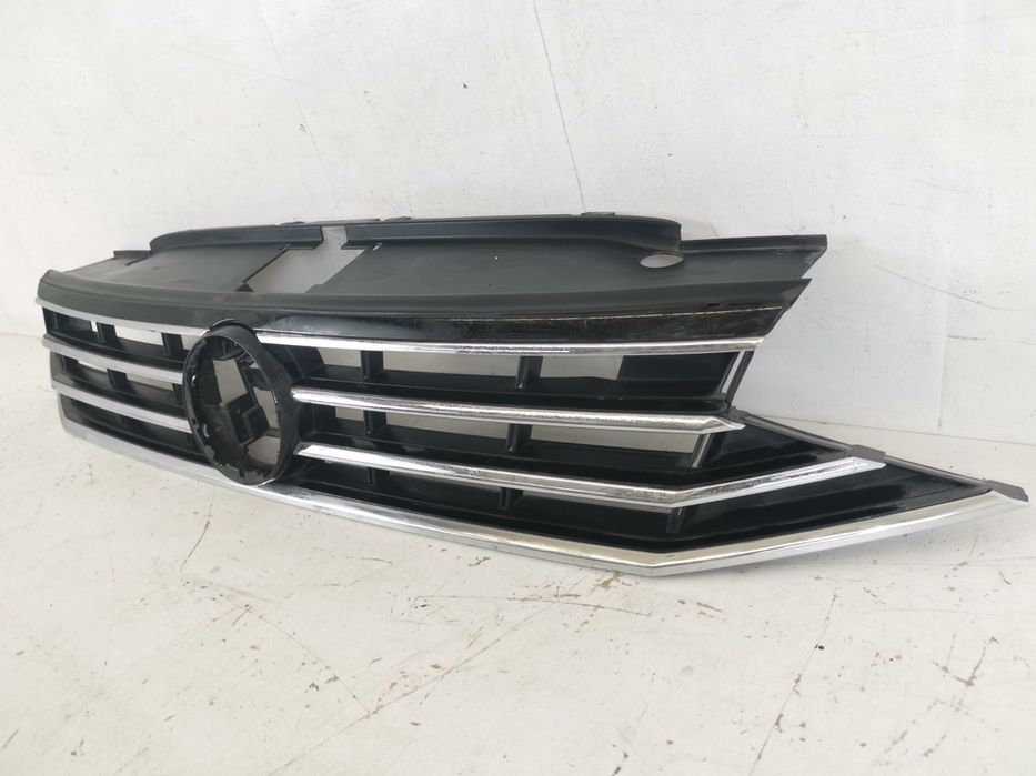 Grila Radiator Volkswagen VW  Passat B8 [facelift] [2019 - 2020] Origi