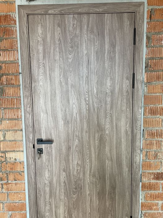 Установка дверей. Есік орнату