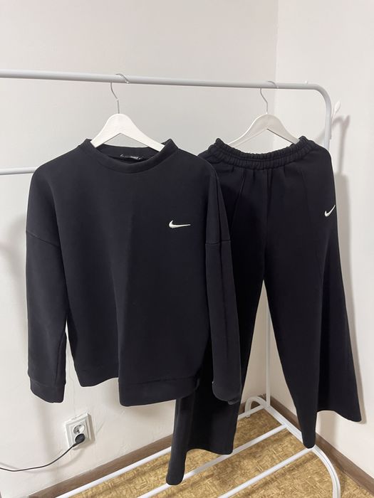 Продам костюм стильный