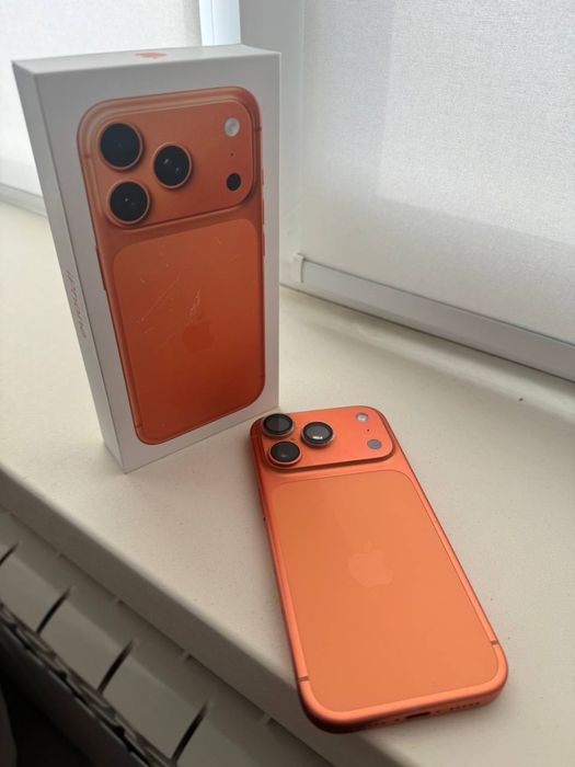 Iphone 17 pro с гарантии