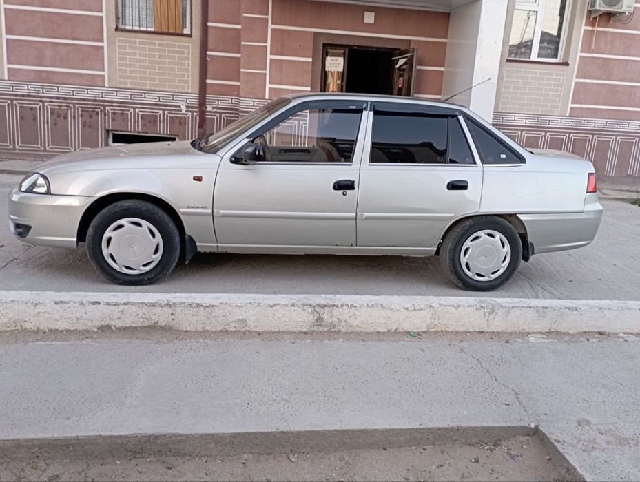 Nexia 2 holati ideal metan gazi bor 100 talik 2009 yil