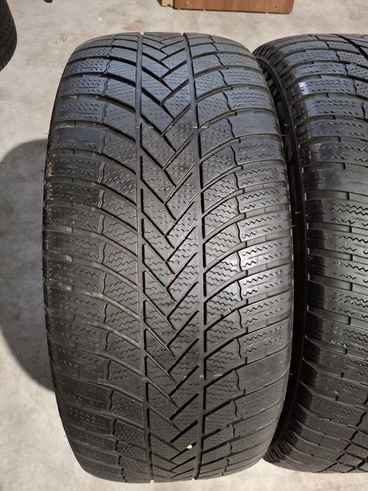 2 Anvelopele  M+S 255  55 18 Continental