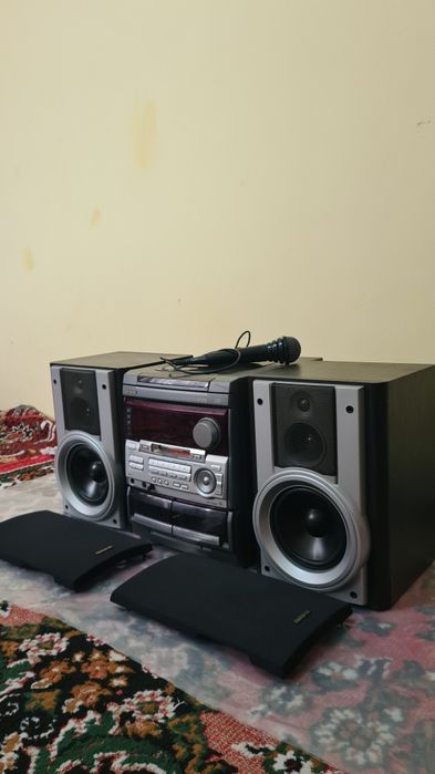 Музыкальный центр AIWA