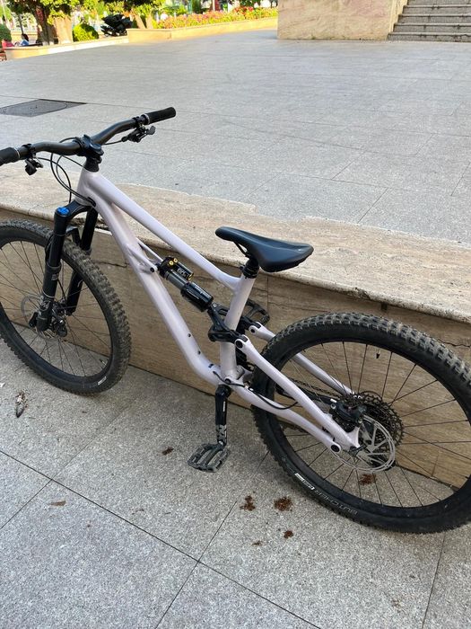 Vand bicicleta specialized status