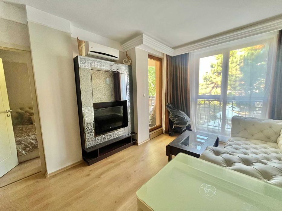 Дава се под наем Тристаен апартамент в к.к. Слънчев бряг - 71 кв.м за 400 € - Снимка #3