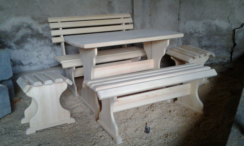 Продается садовобанная мебель (комплект)