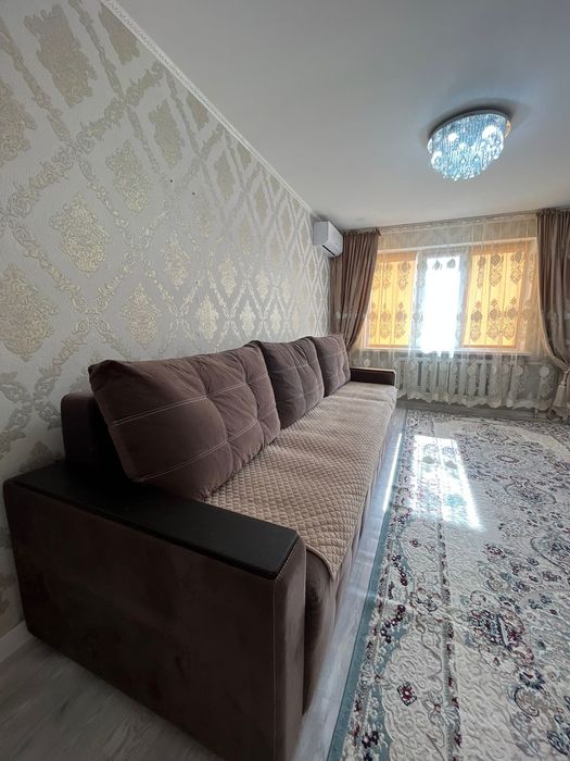 Продам диван в отличном состоянии