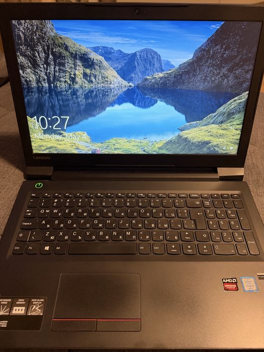 лаптоп Lenovo V310-15ISK + чанта за лаптоп