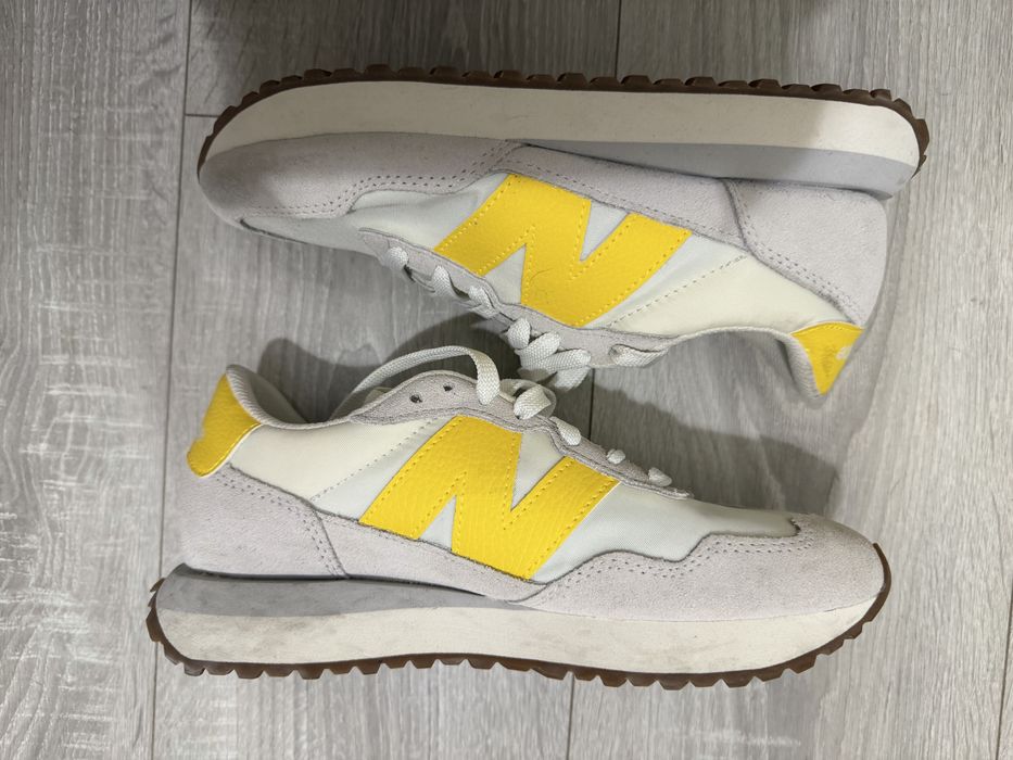 adidasi new balance marimea 39