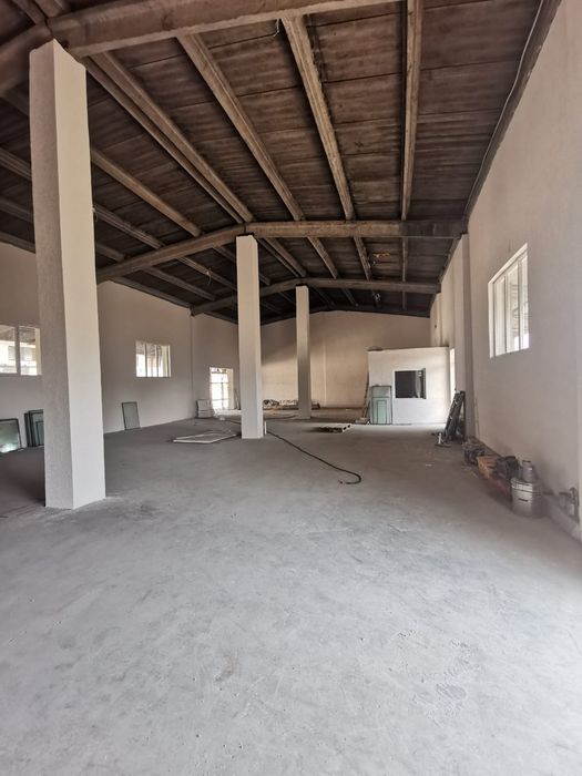 Închiriez hale depozit