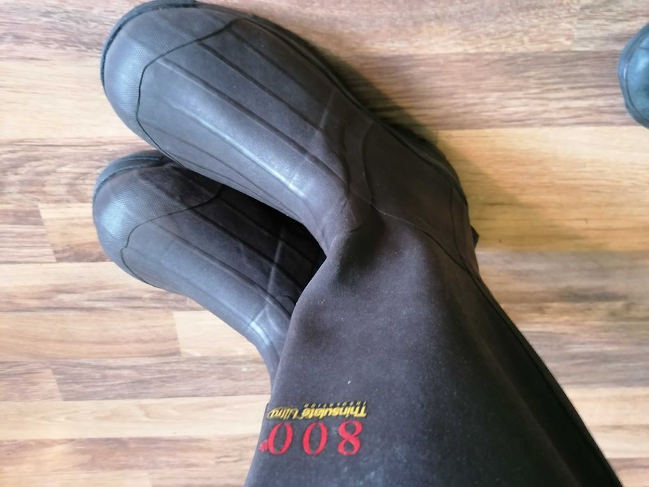 Рибарски ботуши висок клас,различни размери,нови,гащеризон-Tigar